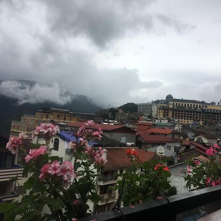 Sapa Clover Hotel Exterior photo