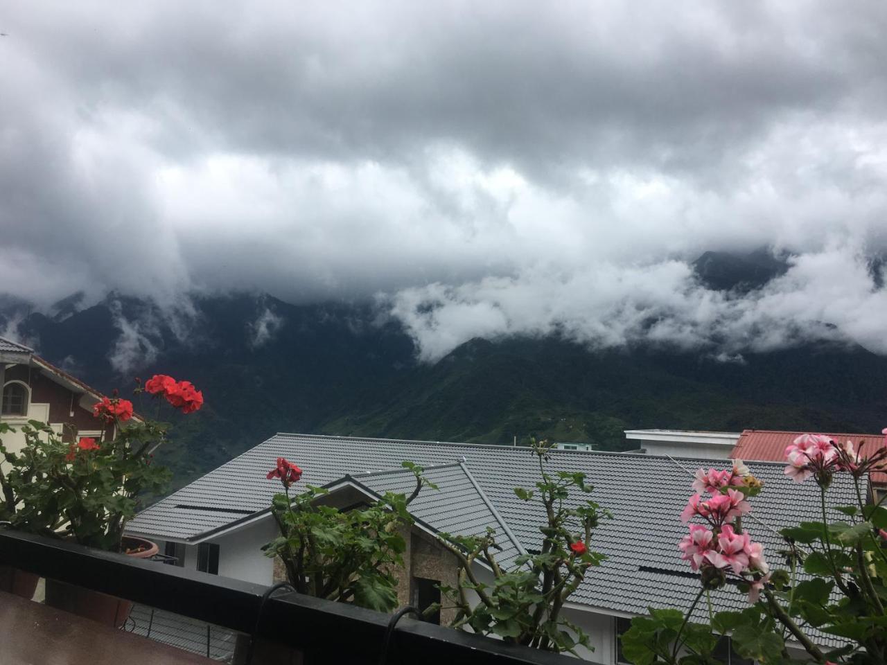 Sapa Clover Hotel Exterior photo
