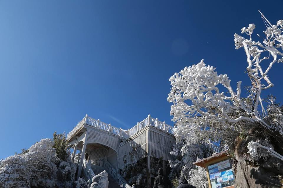 Sapa Clover Hotel Exterior photo